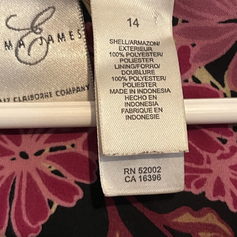 SELLING EMMA JAMES TOP FOR WOMEN SIZE 14 FLORAL COLOR SLEEVELESS PRE-OWNED— USED - Picture 7 of 10